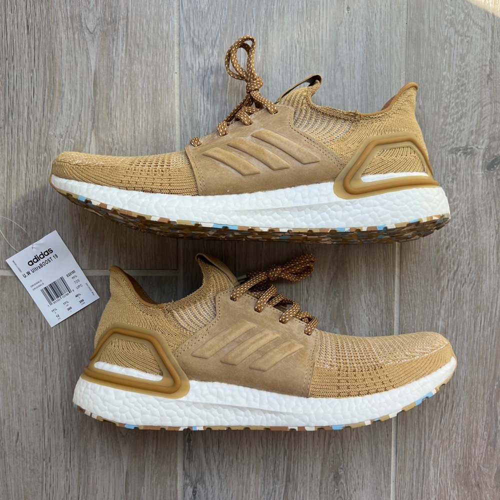 Adidas Ultra Boost 19 Universal Works Sand Size 12M